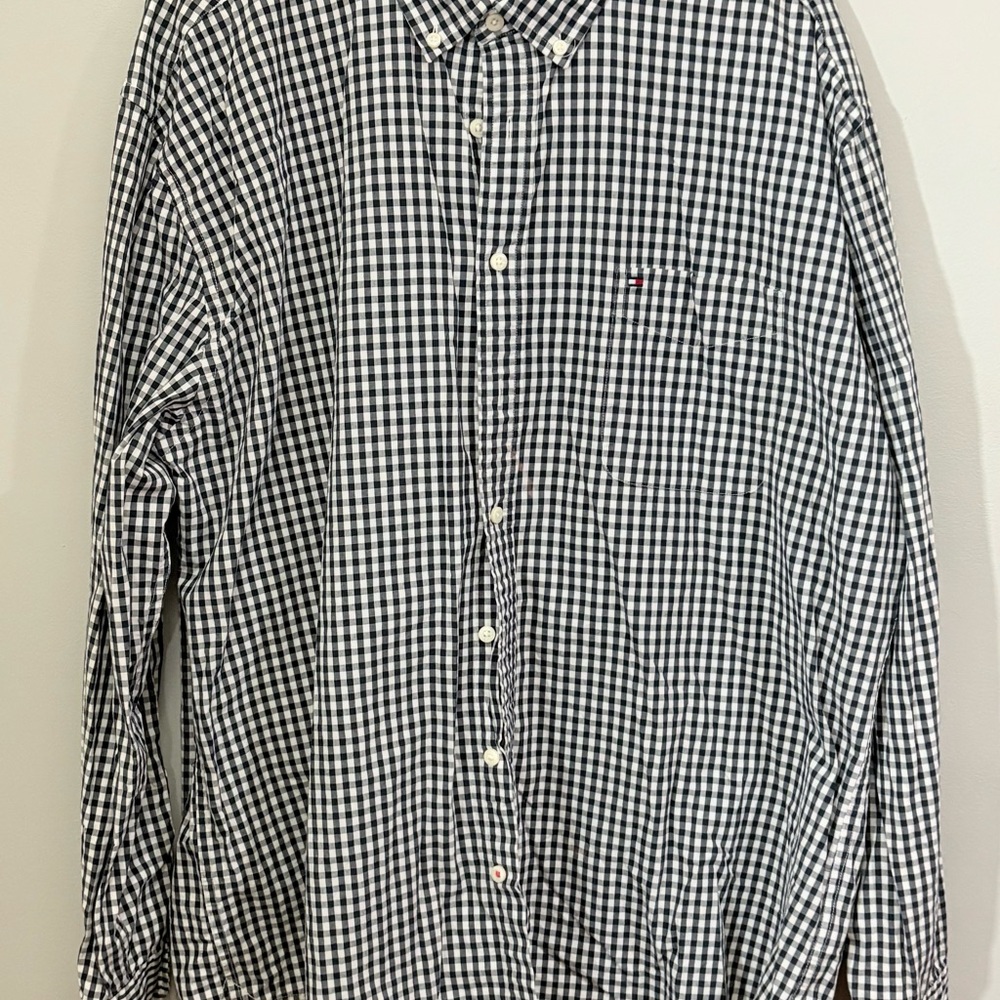 Tommy Hilfiger Men's Black and White Gingham Shirt - Picture 3 of 8